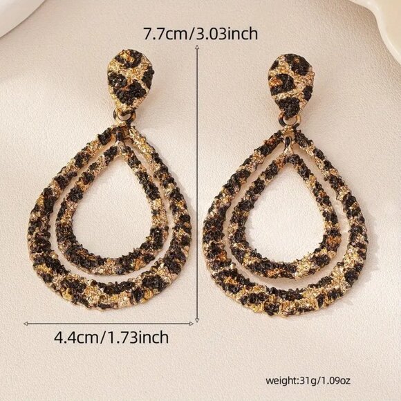 Vintage-Style Gold Tone & Black Crystal‎ Teardrop Dangle Earrings - Picture 3 of 4